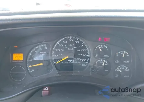 2000 Chevrolet Silverado 1500 z USA, uszkodzony, nr VIN 1GCEK19T7YZ340384